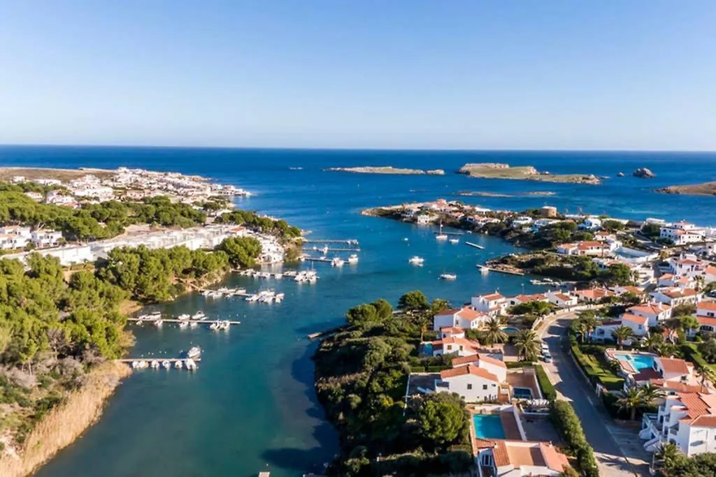 Happy Menorca Apartamento Duplex ,Piscina,Aire Acondicionado,Wiffi Port d'Addaia 0*,